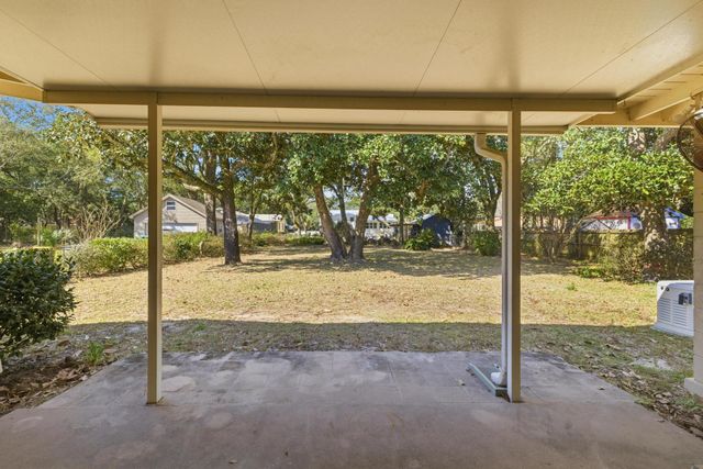 12 SE Waynel Circle, Fort Walton Beach, FL 32548