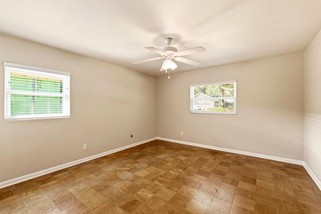 12 SE Waynel Circle, Fort Walton Beach, FL 32548