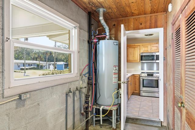 12 SE Waynel Circle, Fort Walton Beach, FL 32548