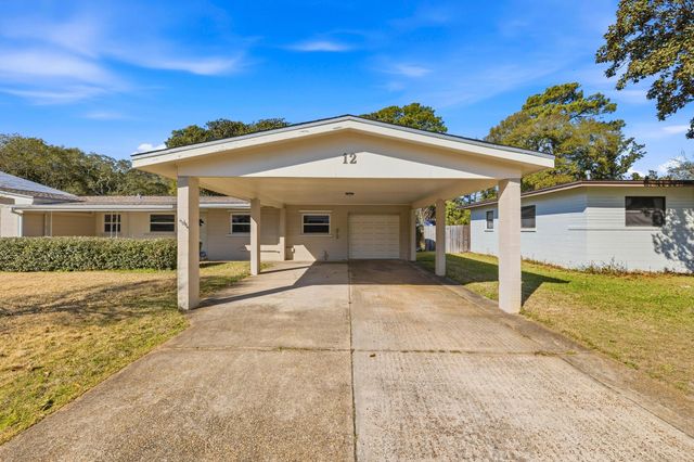 12 SE Waynel Circle, Fort Walton Beach, FL 32548