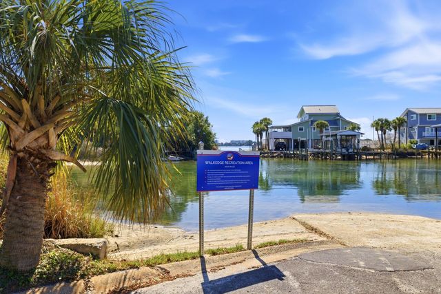 12 SE Waynel Circle, Fort Walton Beach, FL 32548