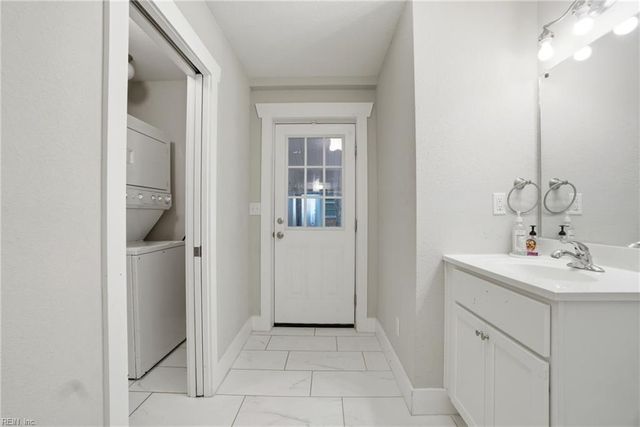 969 Merrimac AVE, Norfolk, VA 23504