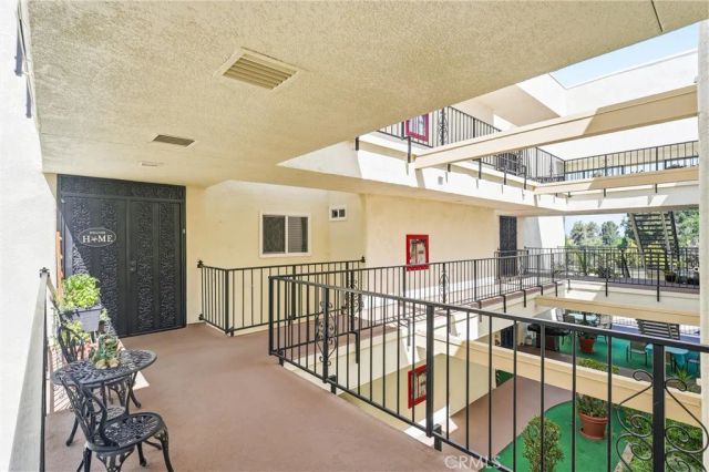 2355 Via Mariposa West 2C, Laguna Woods, CA 92637
