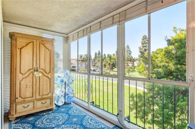 2355 Via Mariposa West 2C, Laguna Woods, CA 92637
