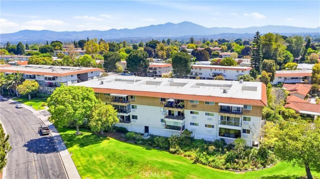 2355 Via Mariposa West 2C, Laguna Woods, CA 92637