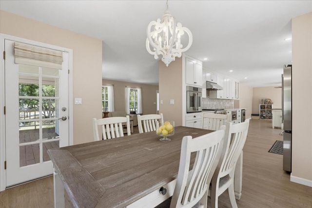 19407 Tiger Tail Rd, Grass Valley, CA 95949