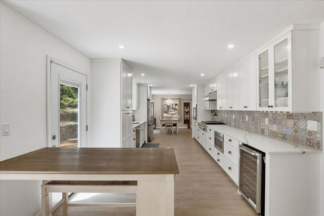 19407 Tiger Tail Rd, Grass Valley, CA 95949