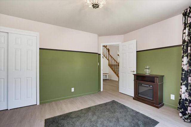 19407 Tiger Tail Rd, Grass Valley, CA 95949
