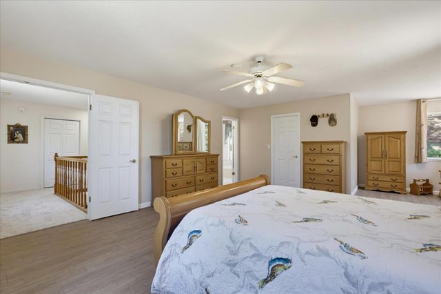 19407 Tiger Tail Rd, Grass Valley, CA 95949