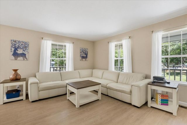 19407 Tiger Tail Rd, Grass Valley, CA 95949