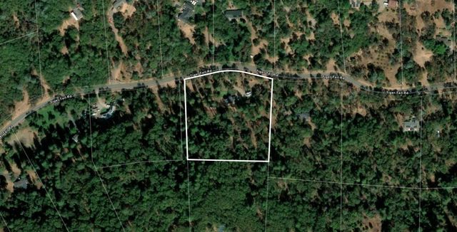 19407 Tiger Tail Rd, Grass Valley, CA 95949