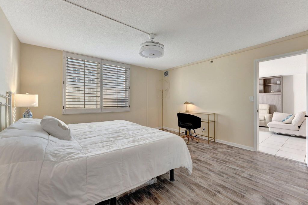 Image 14 of property listing at 3215 S Ocean Boulevard 703, Highland Beach, FL 33487