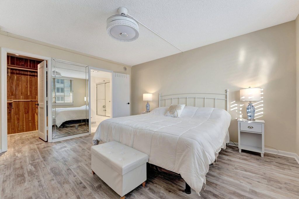 Image 15 of property listing at 3215 S Ocean Boulevard 703, Highland Beach, FL 33487