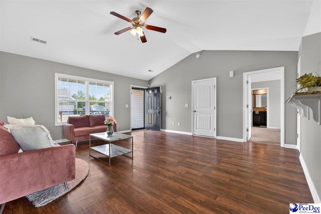 2114 Chatfield Dr, Florence, SC 29505