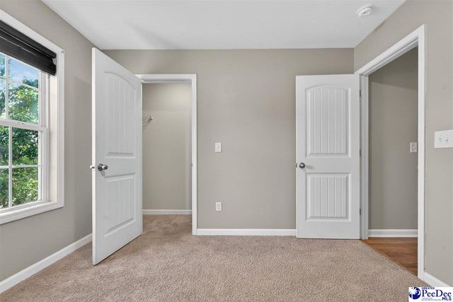 2114 Chatfield Dr, Florence, SC 29505