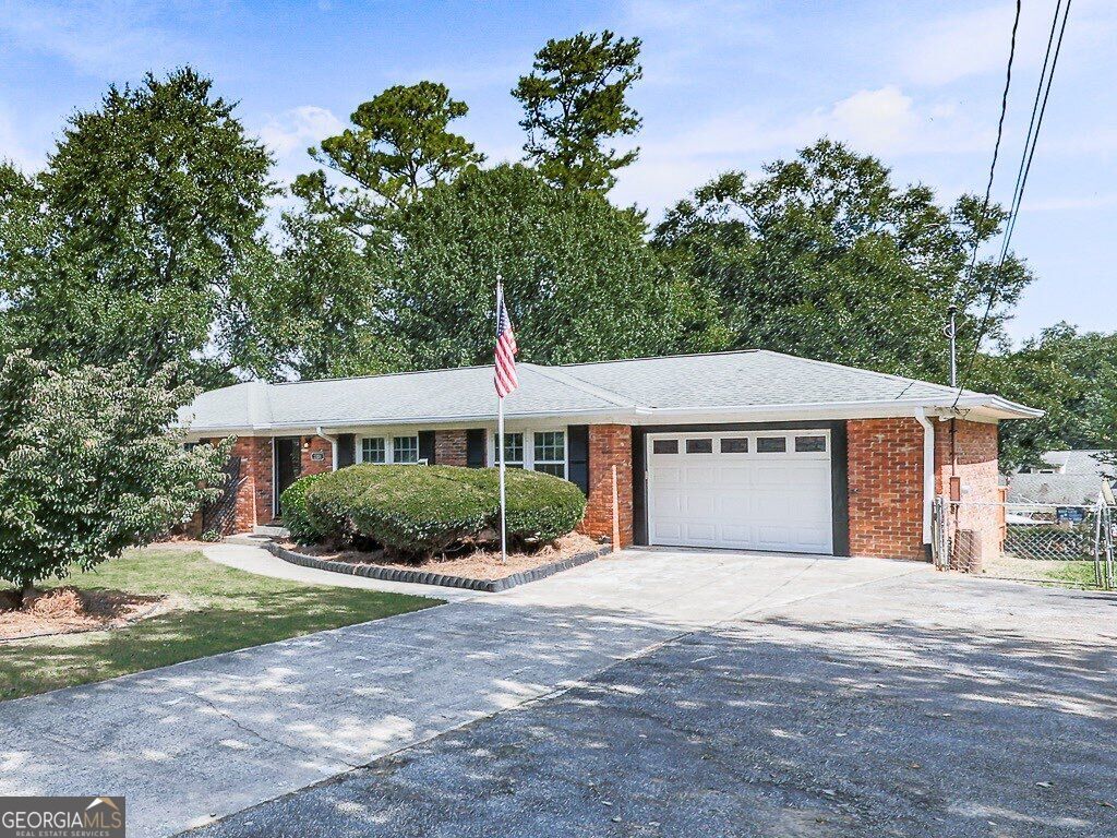 2104 Cason Drive, Marietta, GA 30066 — photo 3