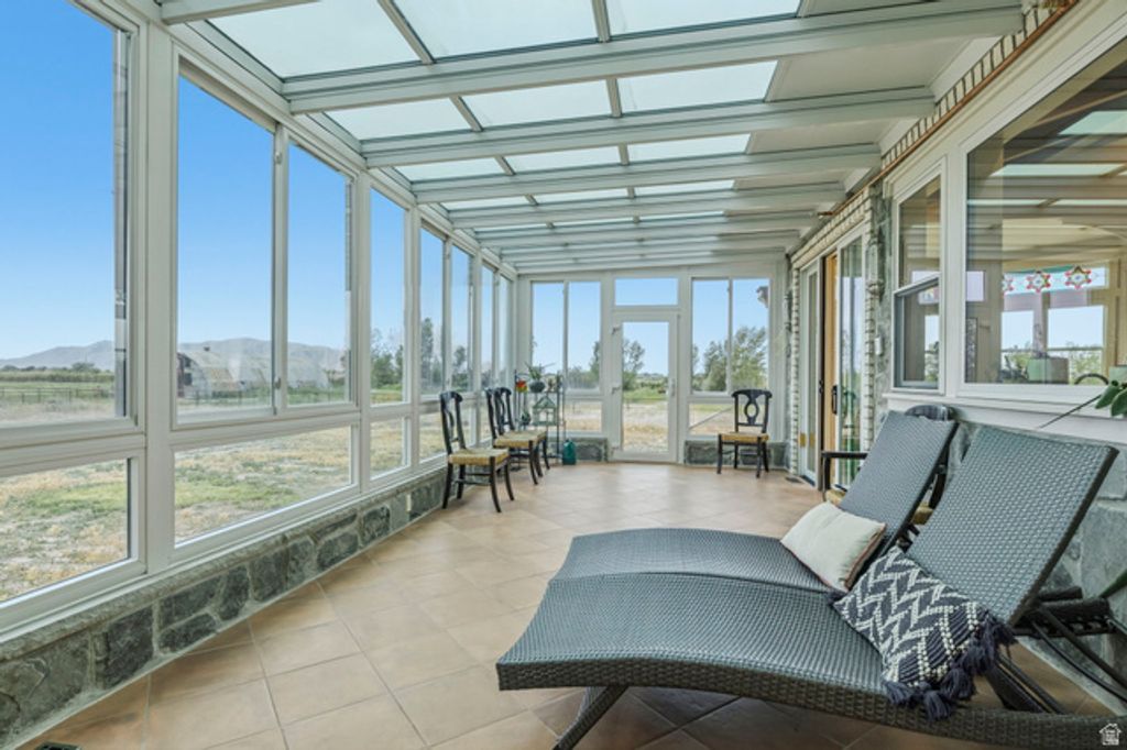 Image 16 of property listing at 2484 W 4000 S, Spanish Fork, UT 84660