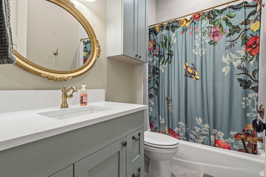 Image 24 of property listing at 2484 W 4000 S, Spanish Fork, UT 84660