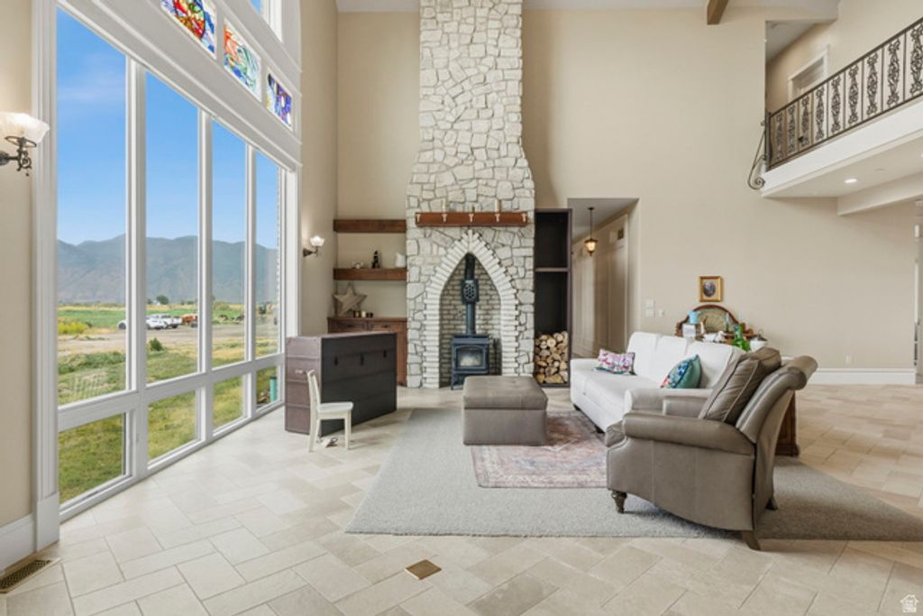 Image 29 of property listing at 2484 W 4000 S, Spanish Fork, UT 84660