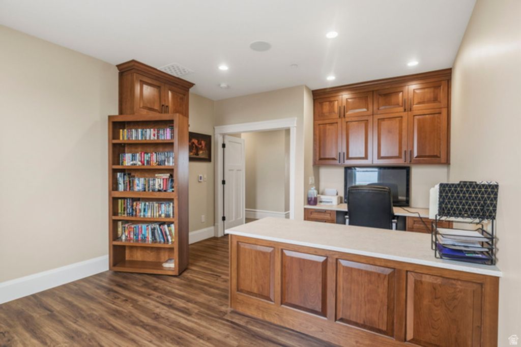 Image 65 of property listing at 2484 W 4000 S, Spanish Fork, UT 84660