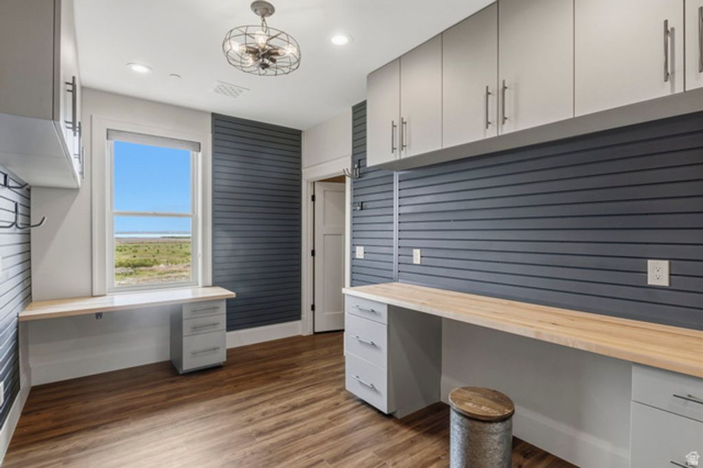 Image 67 of property listing at 2484 W 4000 S, Spanish Fork, UT 84660