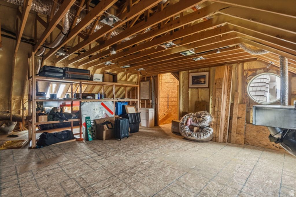 Image 88 of property listing at 2484 W 4000 S, Spanish Fork, UT 84660
