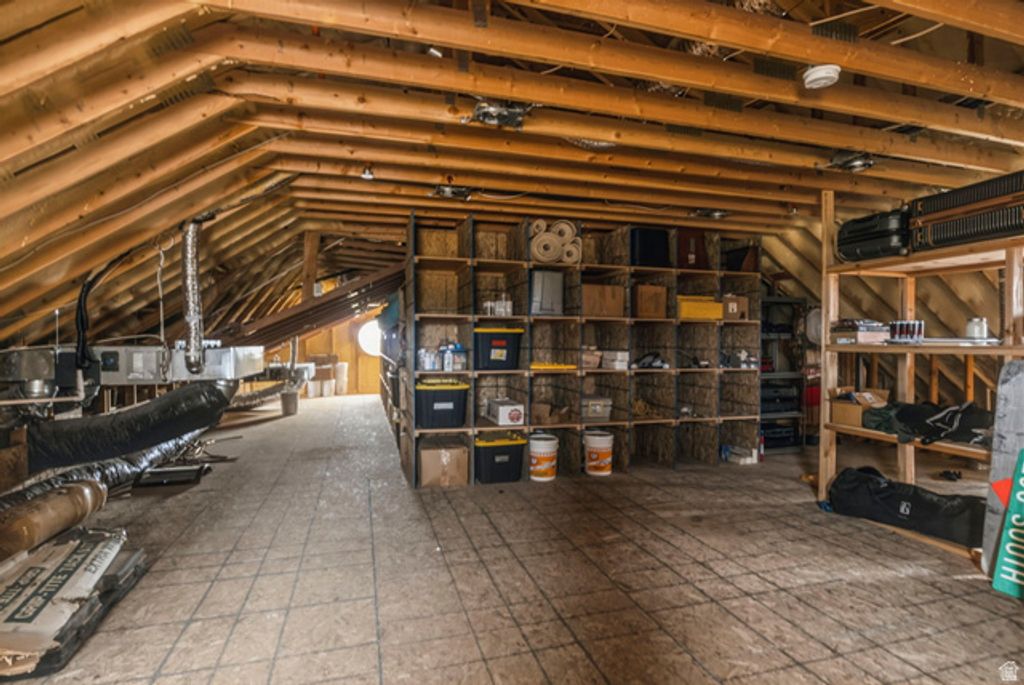 Image 89 of property listing at 2484 W 4000 S, Spanish Fork, UT 84660