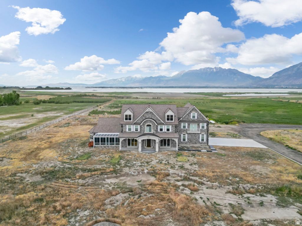 Image 96 of property listing at 2484 W 4000 S, Spanish Fork, UT 84660