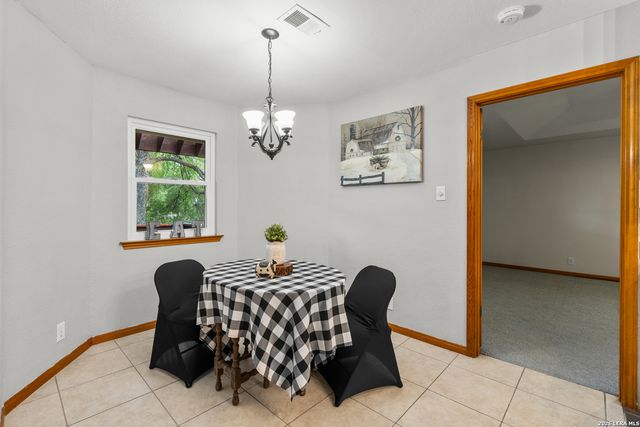 181 Skytrail, New Braunfels, TX 78130