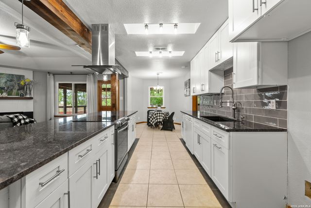 181 Skytrail, New Braunfels, TX 78130