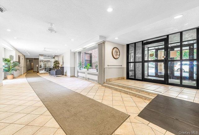 67-30 Dartmouth Street 1K, Forest Hills, NY 11375