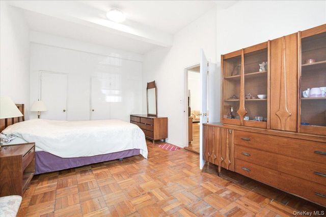 67-30 Dartmouth Street 1K, Forest Hills, NY 11375