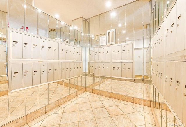 67-30 Dartmouth Street 1K, Forest Hills, NY 11375