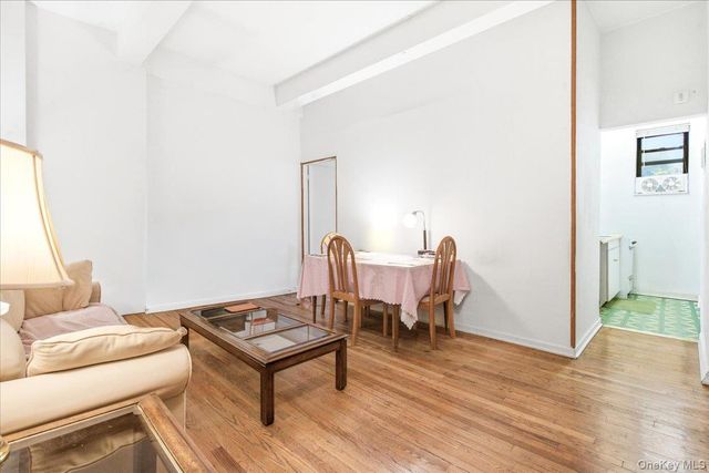 67-30 Dartmouth Street 1K, Forest Hills, NY 11375