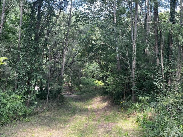 Y Highway, Oregon, MO 64473