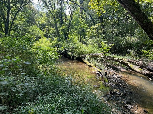 Y Highway, Oregon, MO 64473