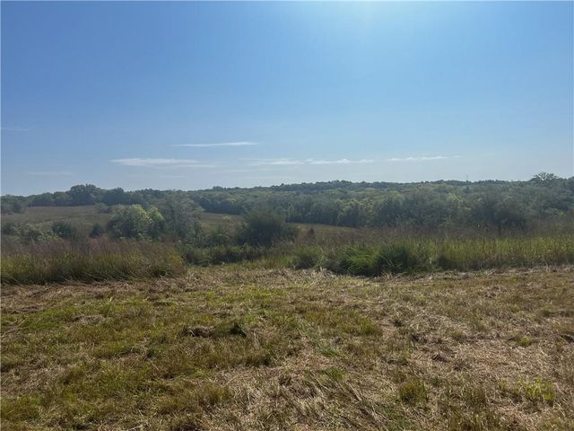 Y Highway, Oregon, MO 64473