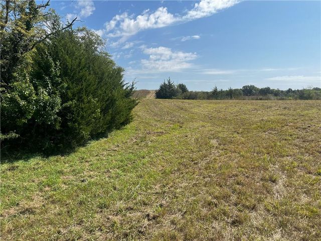 Y Highway, Oregon, MO 64473