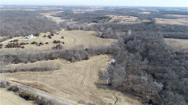 Y Highway, Oregon, MO 64473