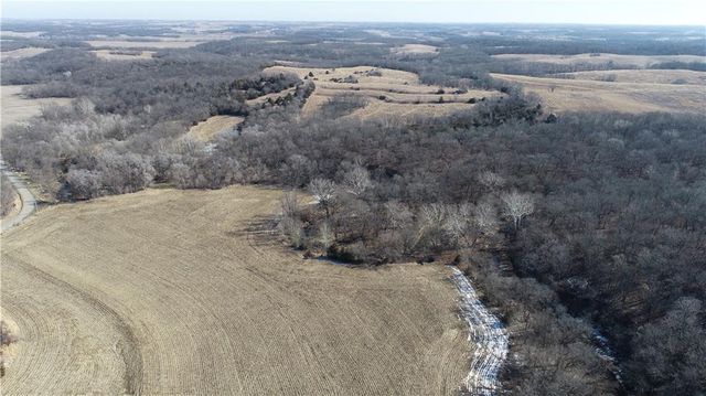 Y Highway, Oregon, MO 64473