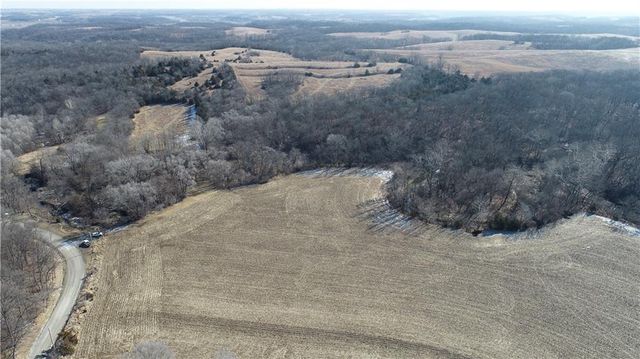 Y Highway, Oregon, MO 64473