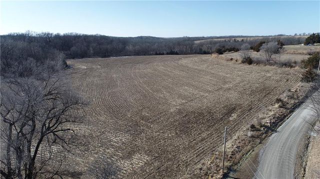 Y Highway, Oregon, MO 64473