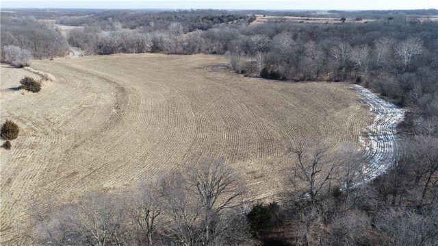 Y Highway, Oregon, MO 64473