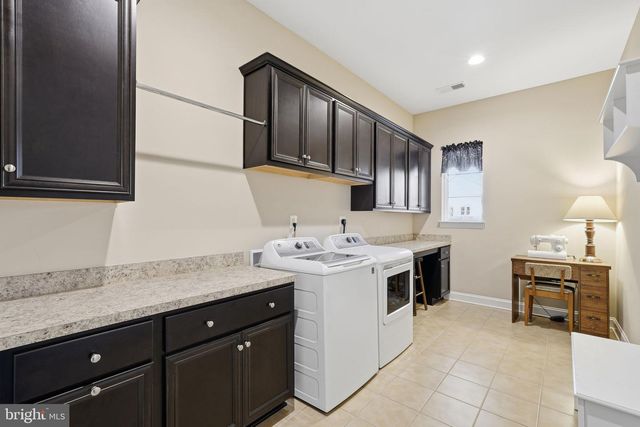 109 WAX WING CT, Lake Frederick, VA 22630