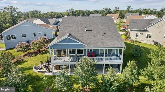 109 WAX WING CT, Lake Frederick, VA 22630