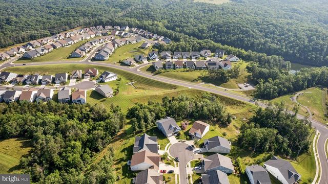 109 WAX WING CT, Lake Frederick, VA 22630