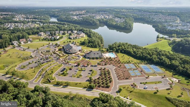 109 WAX WING CT, Lake Frederick, VA 22630