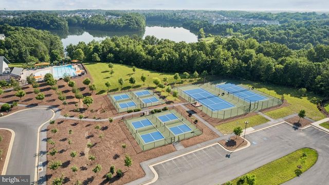 109 WAX WING CT, Lake Frederick, VA 22630