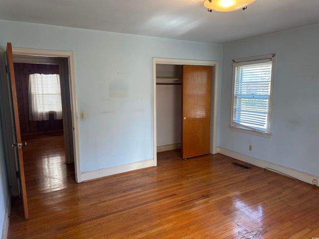 103 E 2nd Ave., Lake View, SC 29563