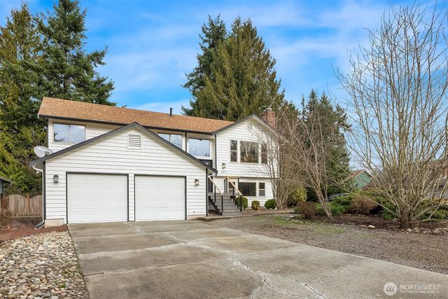 727 198th Place SE, Bothell, WA 98012